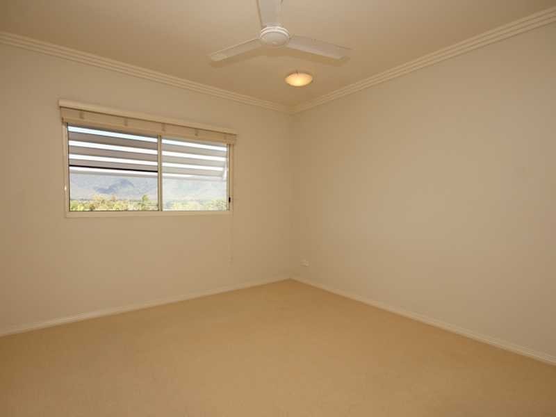 8/96 Moore Street, Trinity Beach QLD 4879