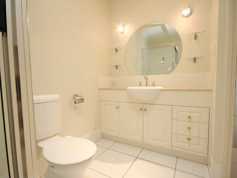 8/96 Moore Street, Trinity Beach QLD 4879