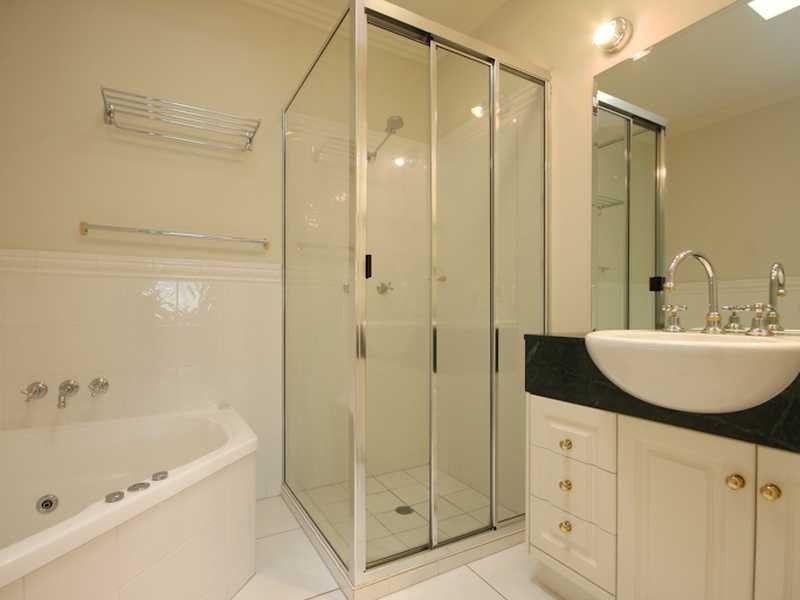 8/96 Moore Street, Trinity Beach QLD 4879