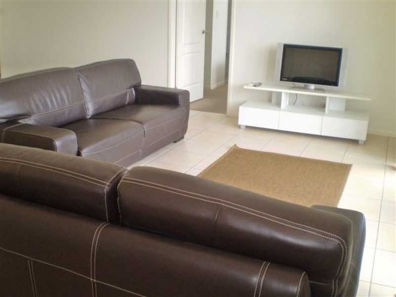 34/44 Pease Street, Cairns QLD 4870