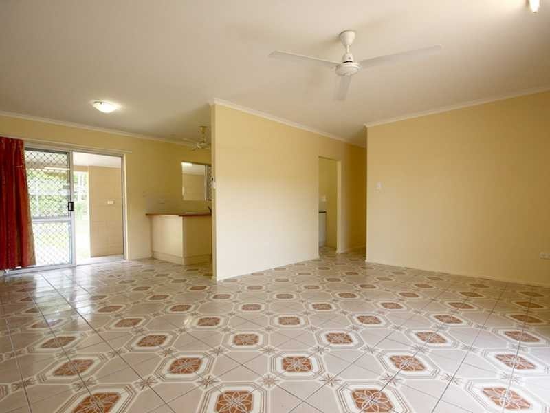 45 Brooks Street, Whitfield QLD 4870