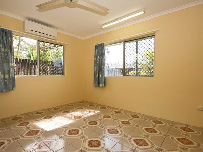 45 Brooks Street, Whitfield QLD 4870
