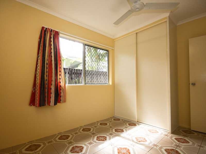 45 Brooks Street, Whitfield QLD 4870