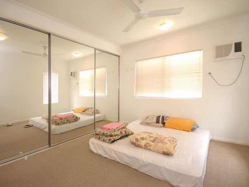 15/44 Pease Street, Cairns QLD 4870