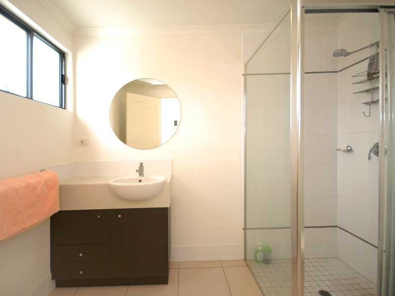 15/44 Pease Street, Cairns QLD 4870