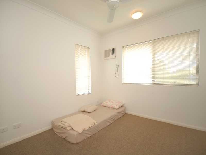 15/44 Pease Street, Cairns QLD 4870