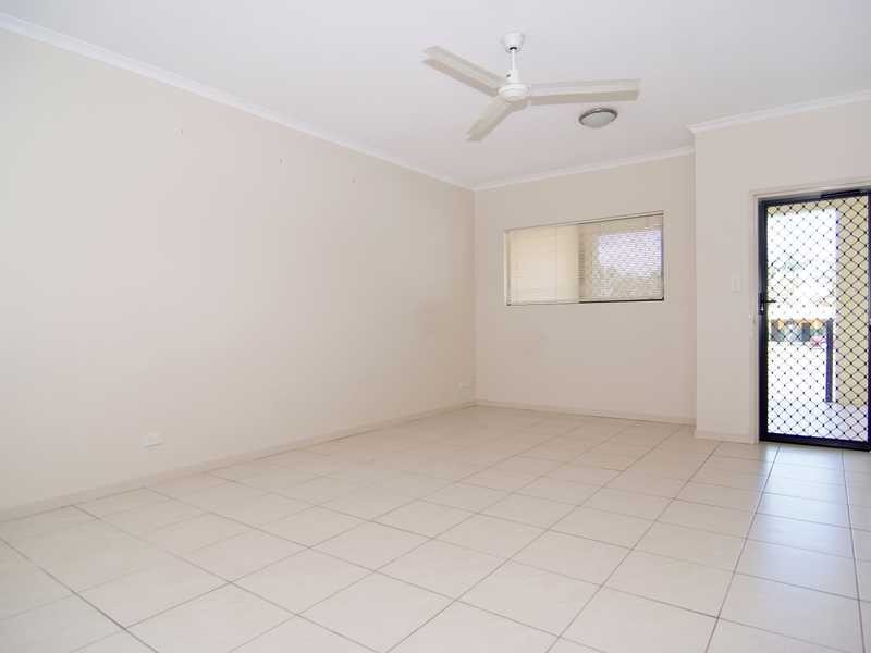 2/6 James Street, Cairns North QLD 4870