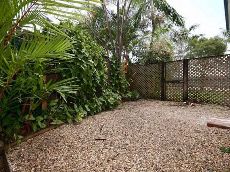 5/342 McCoombe Street, Mooroobool QLD 4870