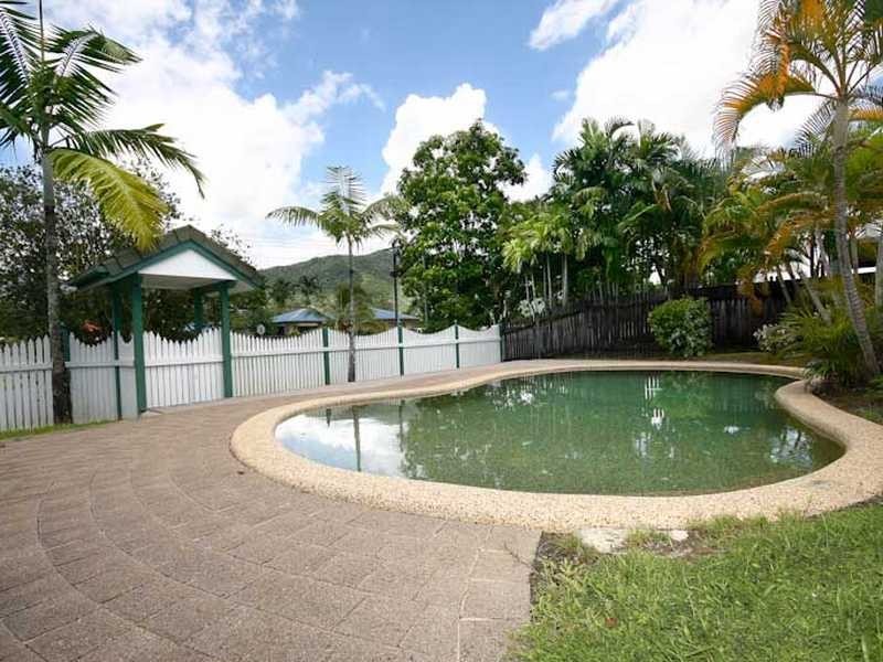 5/342 McCoombe Street, Mooroobool QLD 4870