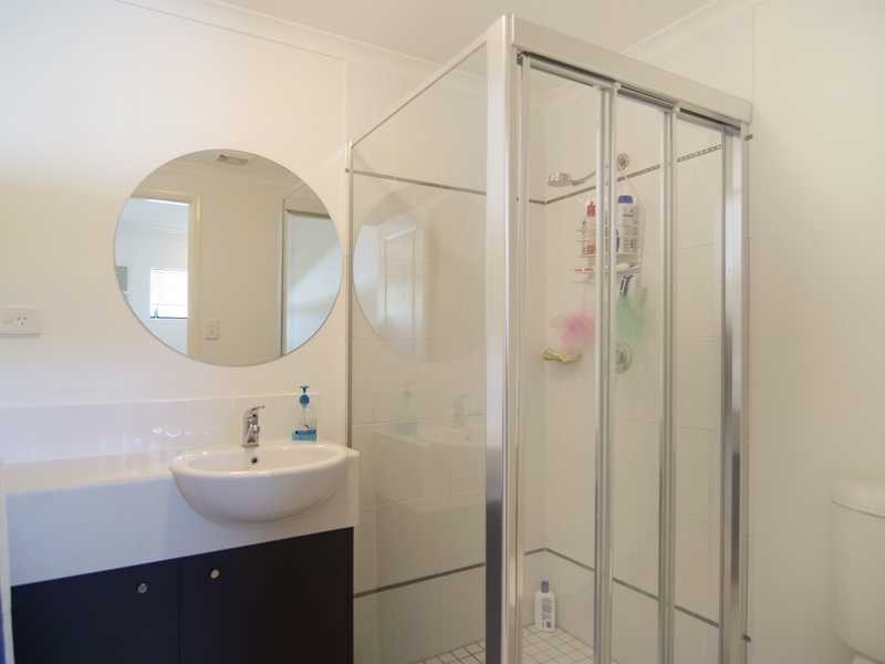8/44 Pease Street, Cairns QLD 4870