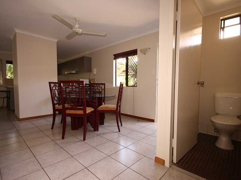 4/18 Jensen Street, Manoora QLD 4870
