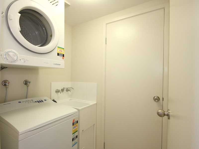 17/111-113 Martyn Street, Parramatta Park QLD 4870