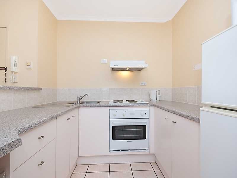 14/17 Martyn Street, Cairns QLD 4870