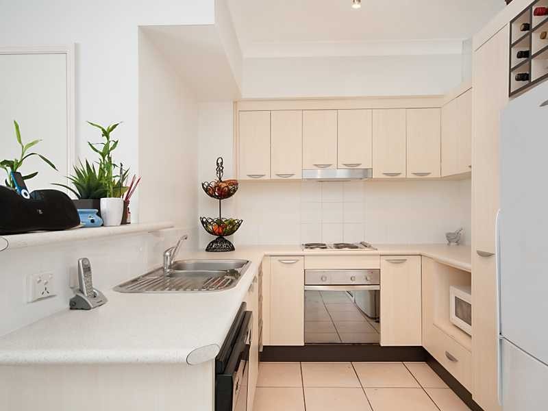 29/44 Pease Street, Cairns QLD 4870