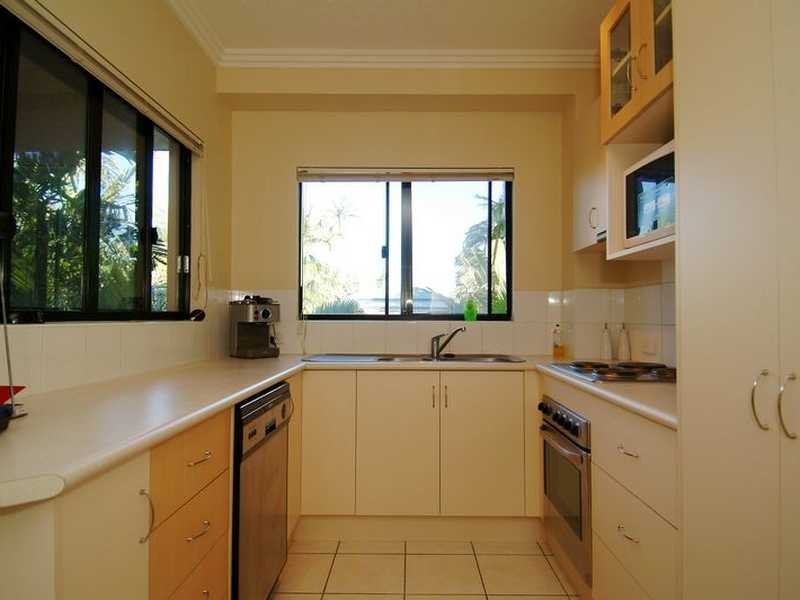 2/183 Martyn Street, Parramatta Park QLD 4870