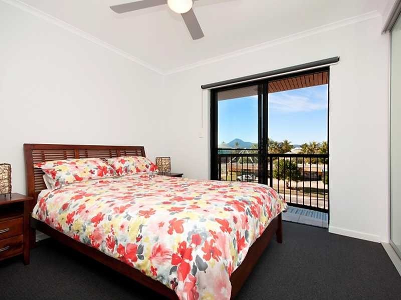 10/6 James Street, Cairns North QLD 4870