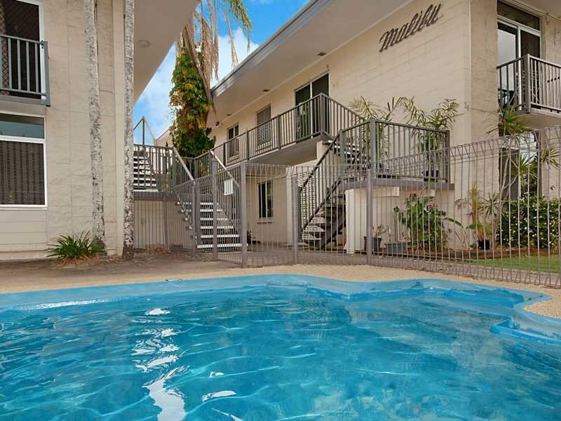 1/281 Lake Street, Cairns North QLD 4870