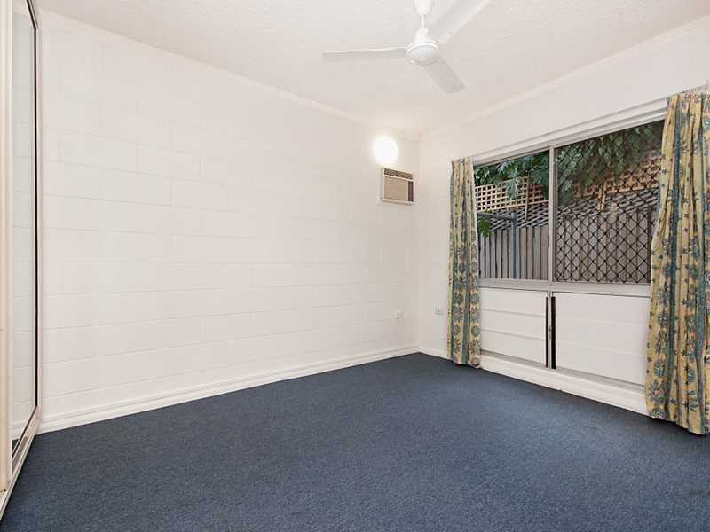 1/281 Lake Street, Cairns North QLD 4870