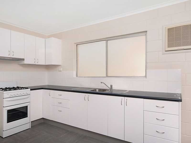 1/131 Aumuller Street (Cnr Morehead Street), Bungalow QLD 4870