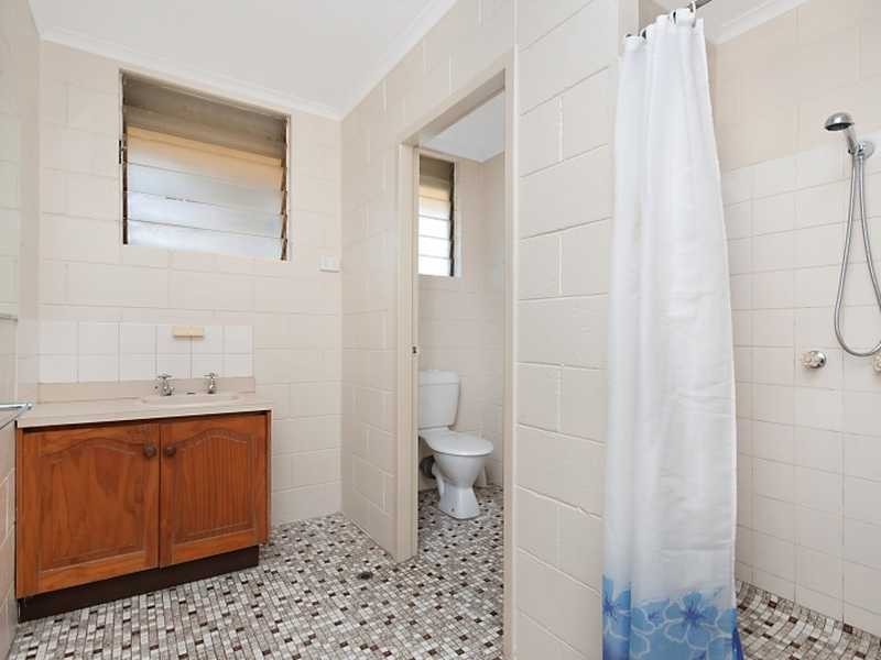 1/131 Aumuller Street (Cnr Morehead Street), Bungalow QLD 4870