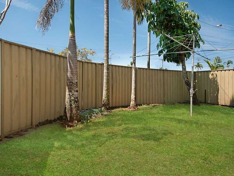 1/131 Aumuller Street (Cnr Morehead Street), Bungalow QLD 4870