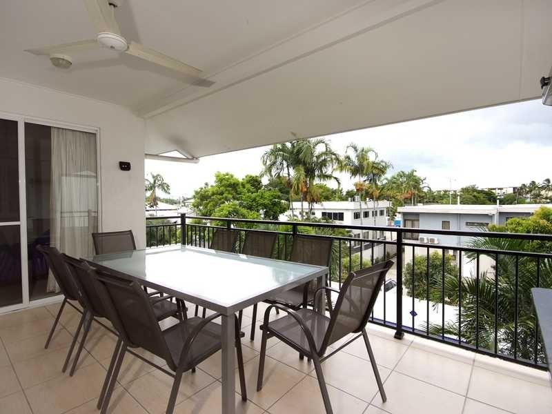 15/18 Smith Street, Cairns North QLD 4870