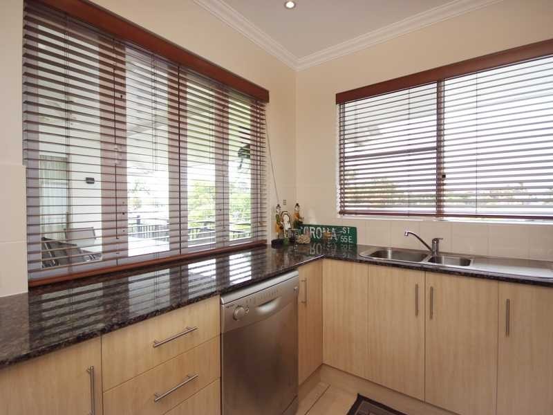 15/18 Smith Street, Cairns North QLD 4870