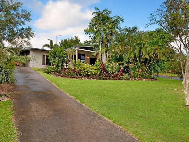 3 Coleus Court, Mooroobool QLD 4870