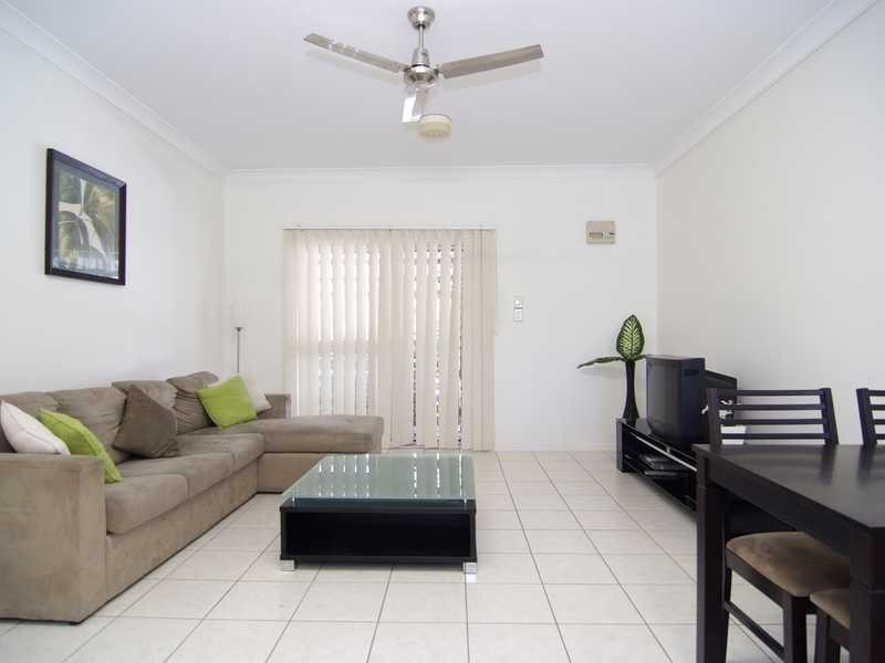 2/21 Creedy Street, Cairns QLD 4870