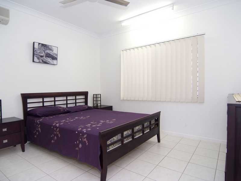 2/21 Creedy Street, Cairns QLD 4870