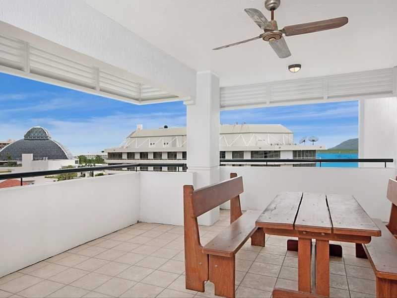 802 “Madison” 3 Abbott Street, Cairns City QLD 4870