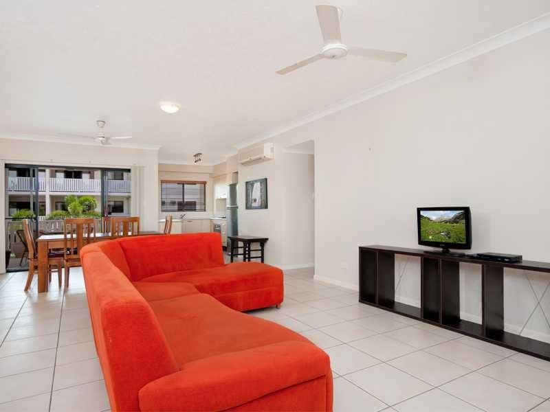 17/44 Pease Street, Cairns QLD 4870