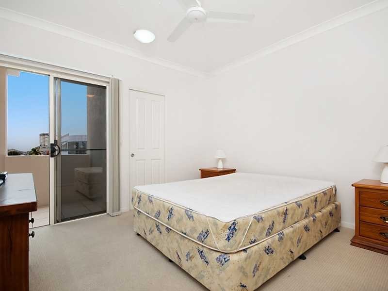 6/79 Spence Street, Cairns City QLD 4870