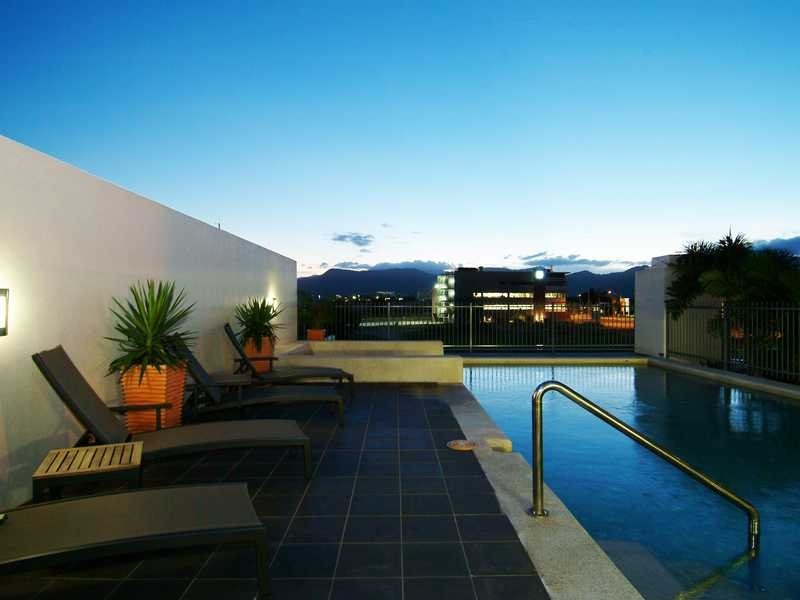 6/79 Spence Street, Cairns City QLD 4870