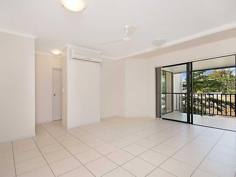 65/2-4 Fairweather Road, Redlynch QLD 4870