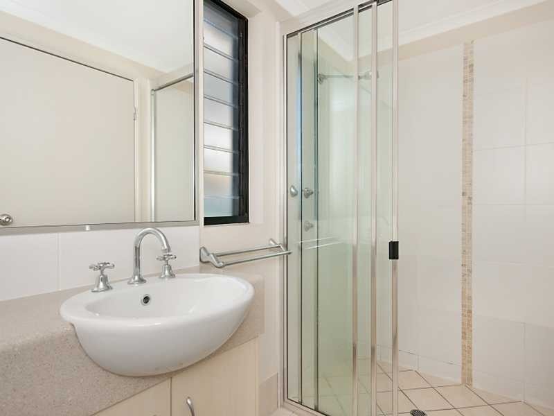 65/2-4 Fairweather Road, Redlynch QLD 4870