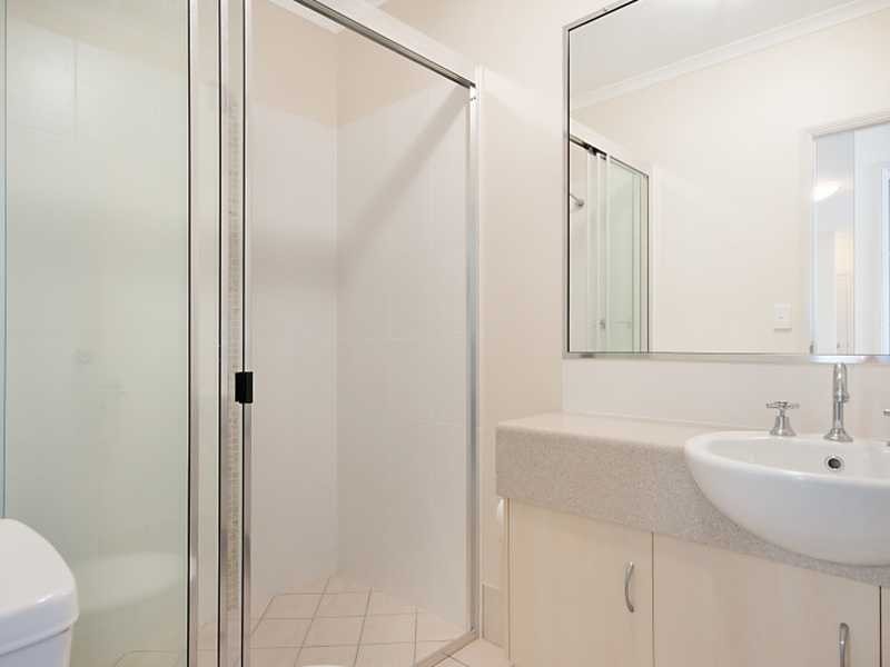 65/2-4 Fairweather Road, Redlynch QLD 4870