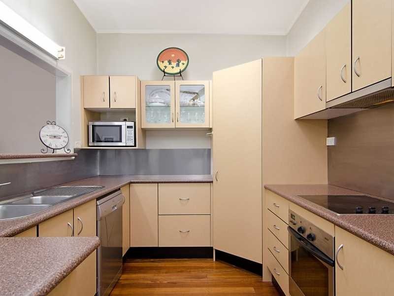 34 Richardson Street, Edge Hill QLD 4870