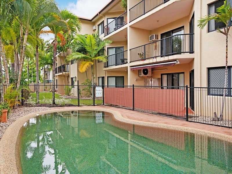 7/367 Mcleod Street, Cairns North QLD 4870