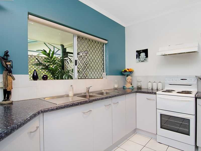 4/1 Hollett Close, Cairns North QLD 4870
