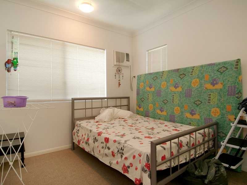 3/44 Pease Street, Cairns QLD 4870