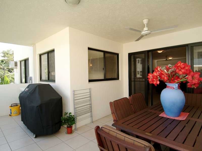 3/44 Pease Street, Cairns QLD 4870