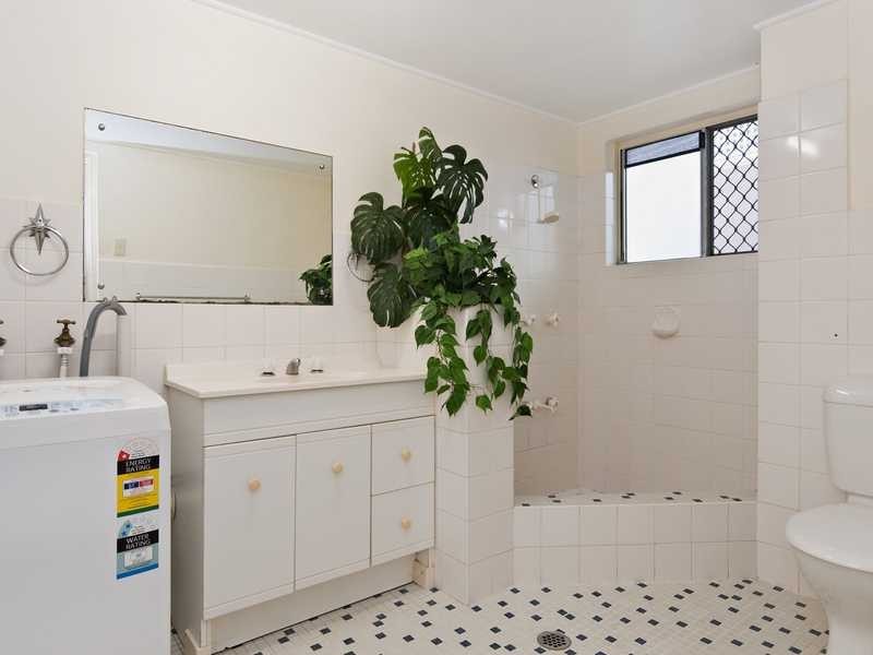 5/207 Abbott Street, Cairns North QLD 4870