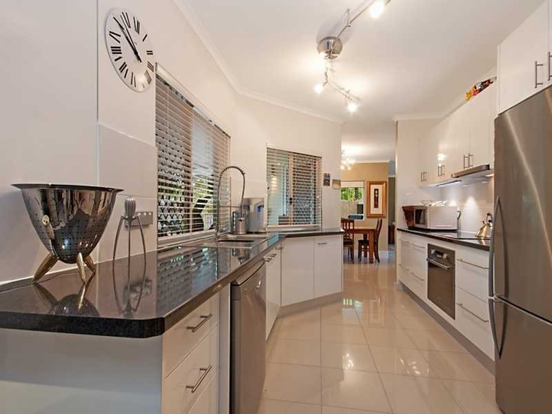 5/1 Hollett Close, Cairns North QLD 4870