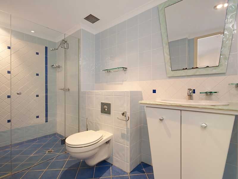 16/34-40 Lily Street, Cairns North QLD 4870