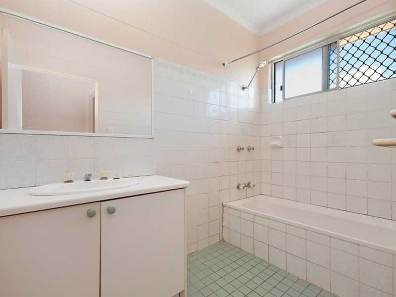 2/26 Idalia Road, Mount Sheridan QLD 4868