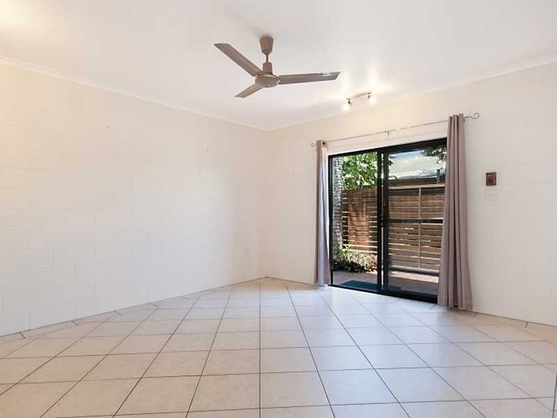 4/16 Fairweather Street, Yorkeys Knob QLD 4878