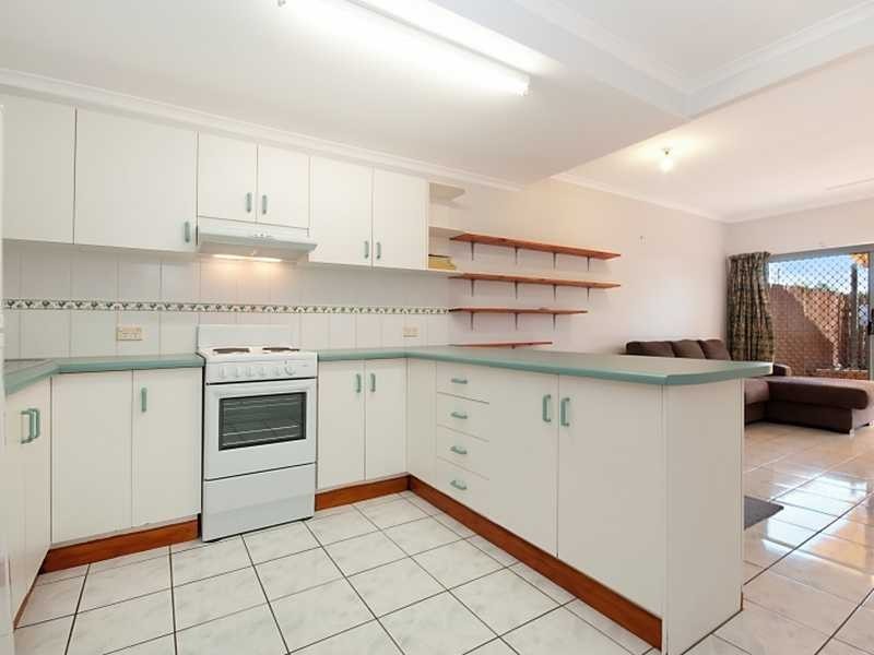 2/112 Aumuller Street, Bungalow QLD 4870