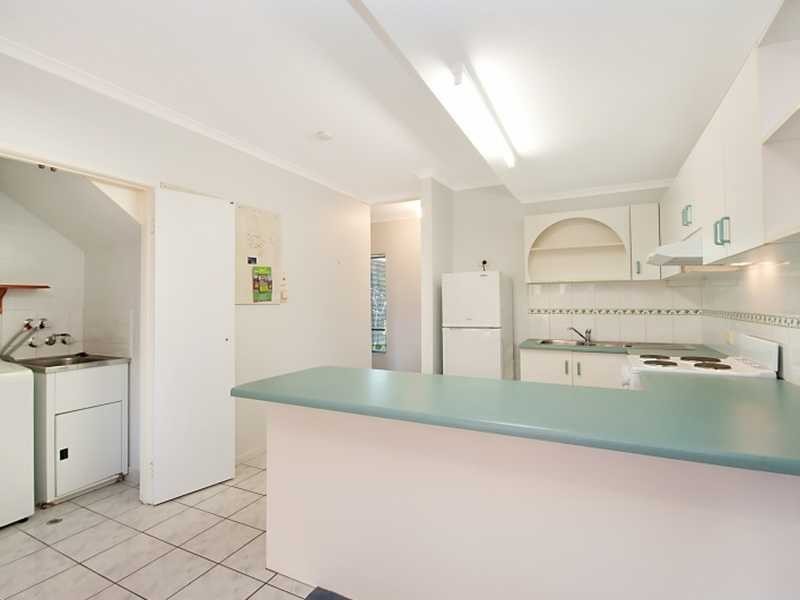 2/112 Aumuller Street, Bungalow QLD 4870