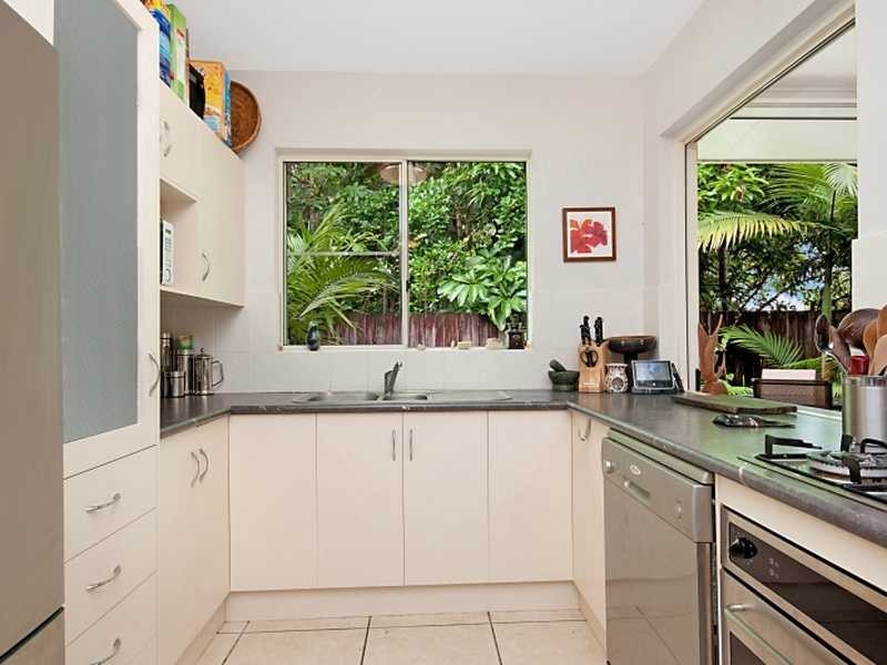 3/15 Thomas Street, Cairns North QLD 4870